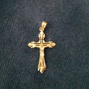 14K gold crucifix